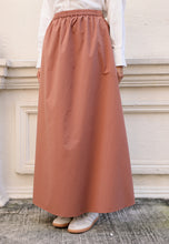 Load image into Gallery viewer, Heidi Plain Skirt (Dark Brown)