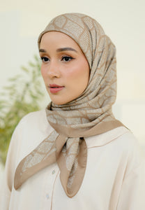 Rylaa Square Hijab (Leaf Brown)