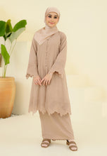 Load image into Gallery viewer, Seiring Kurung (Nude Brown)