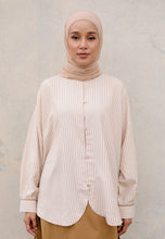 Load image into Gallery viewer, Aamily Stripe Top (Brown)