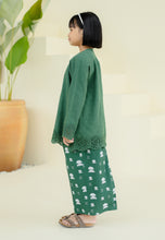 Load image into Gallery viewer, Secocok Girl (Emerald Green)