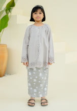 Load image into Gallery viewer, Secocok Girl (Soft Grey)