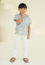 Load image into Gallery viewer, Shirt Boy (Soft Grey)