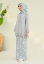 Load image into Gallery viewer, Secocok Kurung (Soft Grey)