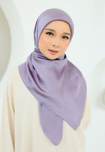 Load image into Gallery viewer, Zuyyin Satin Square (Lavender)