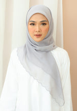 Load image into Gallery viewer, Sulaman Bawal Cotton (Soft Grey)