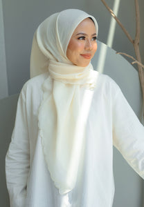 Sulaman Bawal Cotton (Off White)
