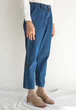 Load image into Gallery viewer, Mom Jeans (Dark Blue)