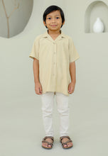 Load image into Gallery viewer, Shirt Boy (Light Brown)