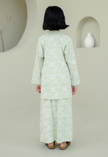 Load image into Gallery viewer, Aman Girl (Mint Green)