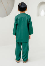 Load image into Gallery viewer, Baju Melayu Boy (Emerald Green)