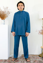 Load image into Gallery viewer, Baju Melayu Nia Men ( Midnight Blue )
