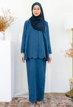 Load image into Gallery viewer, Nia Kurong ( Midnight Blue )