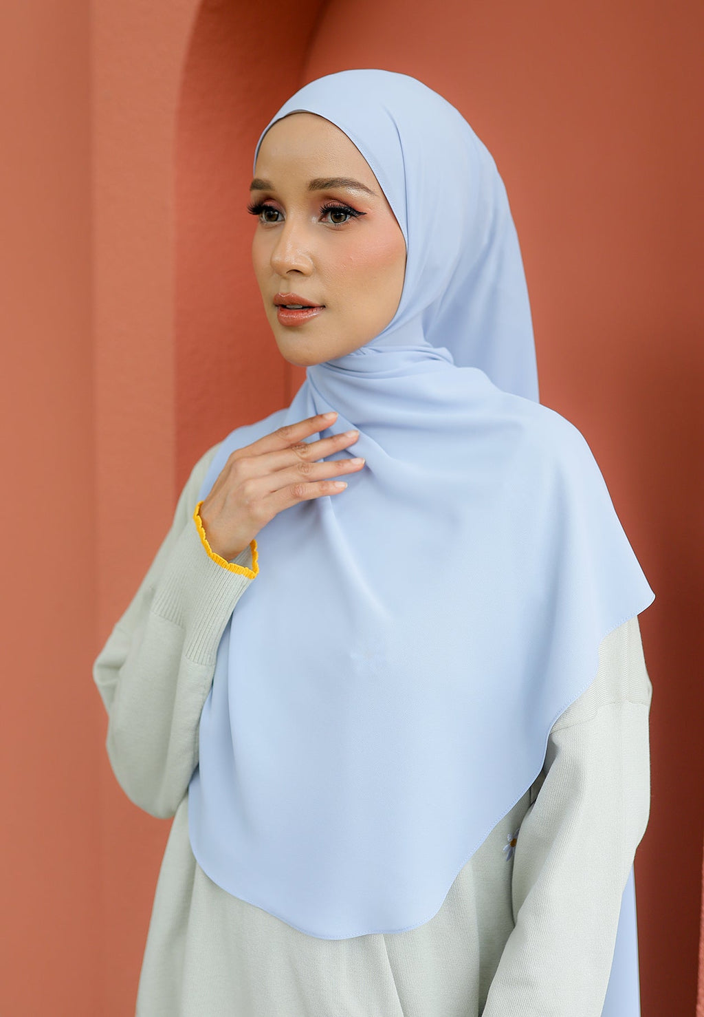 Teduh Halfmoon Chiffon Shawl