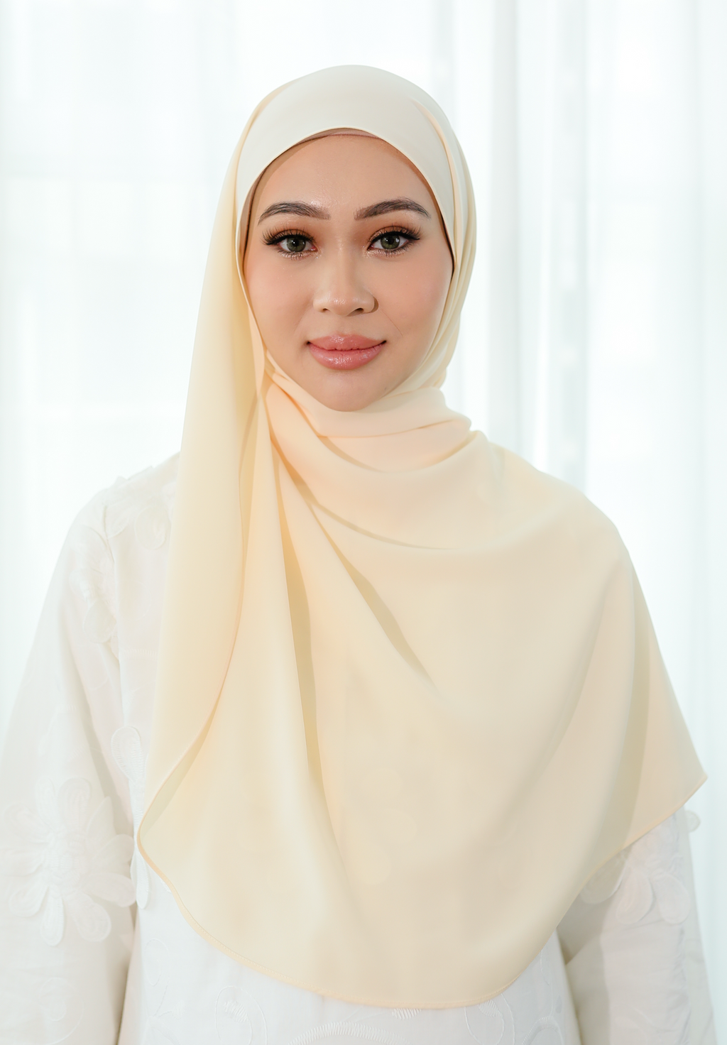 Teduh Halfmoon Chiffon Shawl