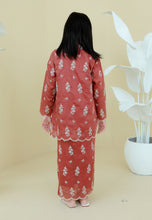 Load image into Gallery viewer, Ikatan Girl (Redwood)