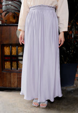 Load image into Gallery viewer, Tyesha Pleated Skirt (Pale Purple)