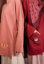 Load image into Gallery viewer, Bora Cat T-shirt (Blush Pink)