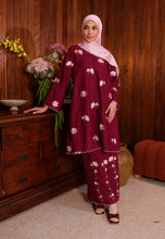Load image into Gallery viewer, Lestari Kurung (Burgundy)