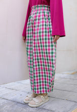 Load image into Gallery viewer, Vega Barrel Pants (Green Pink)