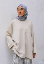 Load image into Gallery viewer, Zen Boxy T-Shirt (Linen Brown)