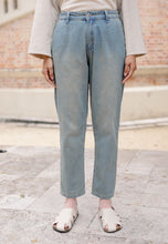 Load image into Gallery viewer, Mom Jeans (Washed Teal Blue)