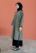 Load image into Gallery viewer, Ibna Printed Tunic (Polka Moss Green)