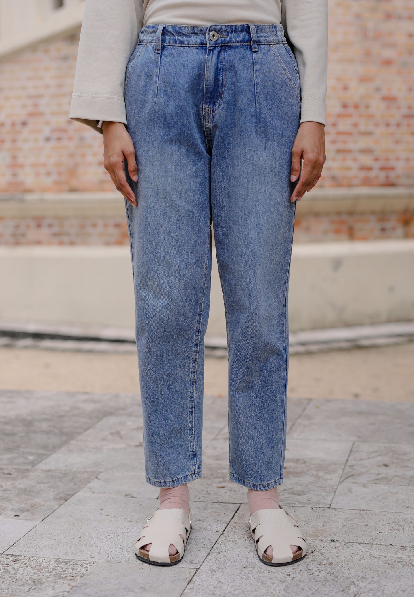 Mom Jeans (Washed Marine Blue)