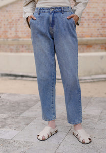 Mom Jeans (Washed Marine Blue)