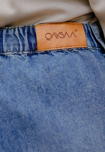 Load image into Gallery viewer, Mom Jeans (Washed Marine Blue)