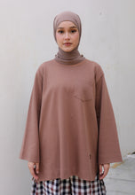 Load image into Gallery viewer, Zen Boxy T-Shirt (Mocha)