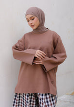Load image into Gallery viewer, Zen Boxy T-Shirt (Mocha)