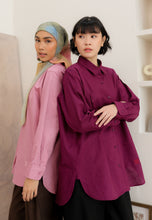 Load image into Gallery viewer, Erum Linen Top (Plum)