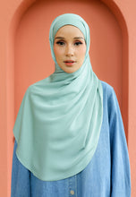 Load image into Gallery viewer, Bayu Halfmoon Satin Shawl (Mint Green)