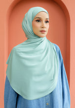 Load image into Gallery viewer, Bayu Halfmoon Satin Shawl (Mint Green)