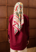Load image into Gallery viewer, Erum Linen Top (Maroon)