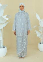 Load image into Gallery viewer, Ikatan Kurung (Silver)