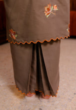 Load image into Gallery viewer, Lestari Girl (Taupe)