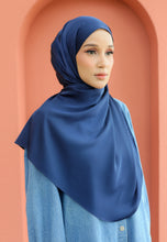 Load image into Gallery viewer, Bayu Halfmoon Satin Shawl (Navy Blue)