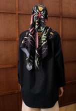 Load image into Gallery viewer, Erum Linen Top (Black)