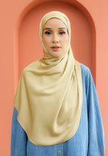 Load image into Gallery viewer, Bayu Halfmoon Satin Shawl (Greenish Gold)