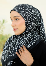 Load image into Gallery viewer, Rylaa Square Hijab (Doodle Black)