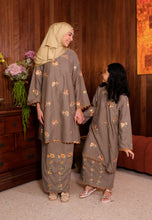 Load image into Gallery viewer, Lestari Kurung (Taupe)
