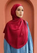 Load image into Gallery viewer, Bayu Halfmoon Satin Shawl (Maroon)