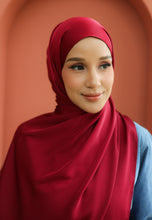 Load image into Gallery viewer, Bayu Halfmoon Satin Shawl (Maroon)