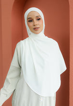 Load image into Gallery viewer, Teduh Halfmoon Chiffon Shawl (Off White)