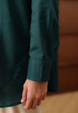Load image into Gallery viewer, Erum Linen Top (Emerald Green)