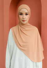 Load image into Gallery viewer, Teduh Halfmoon Chiffon Shawl (Caramel)