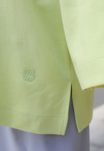 Load image into Gallery viewer, Zen Boxy T-Shirt (Apple Green)