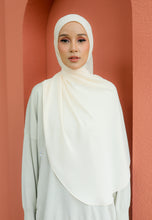 Load image into Gallery viewer, Teduh Halfmoon Chiffon Shawl (Cream)